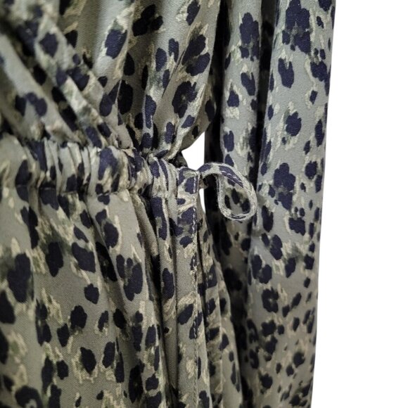 Time and Tru Size L Sea Turtle Leopard (Green and Black) Tiered Side Tie Dress - Picture 4 of 13